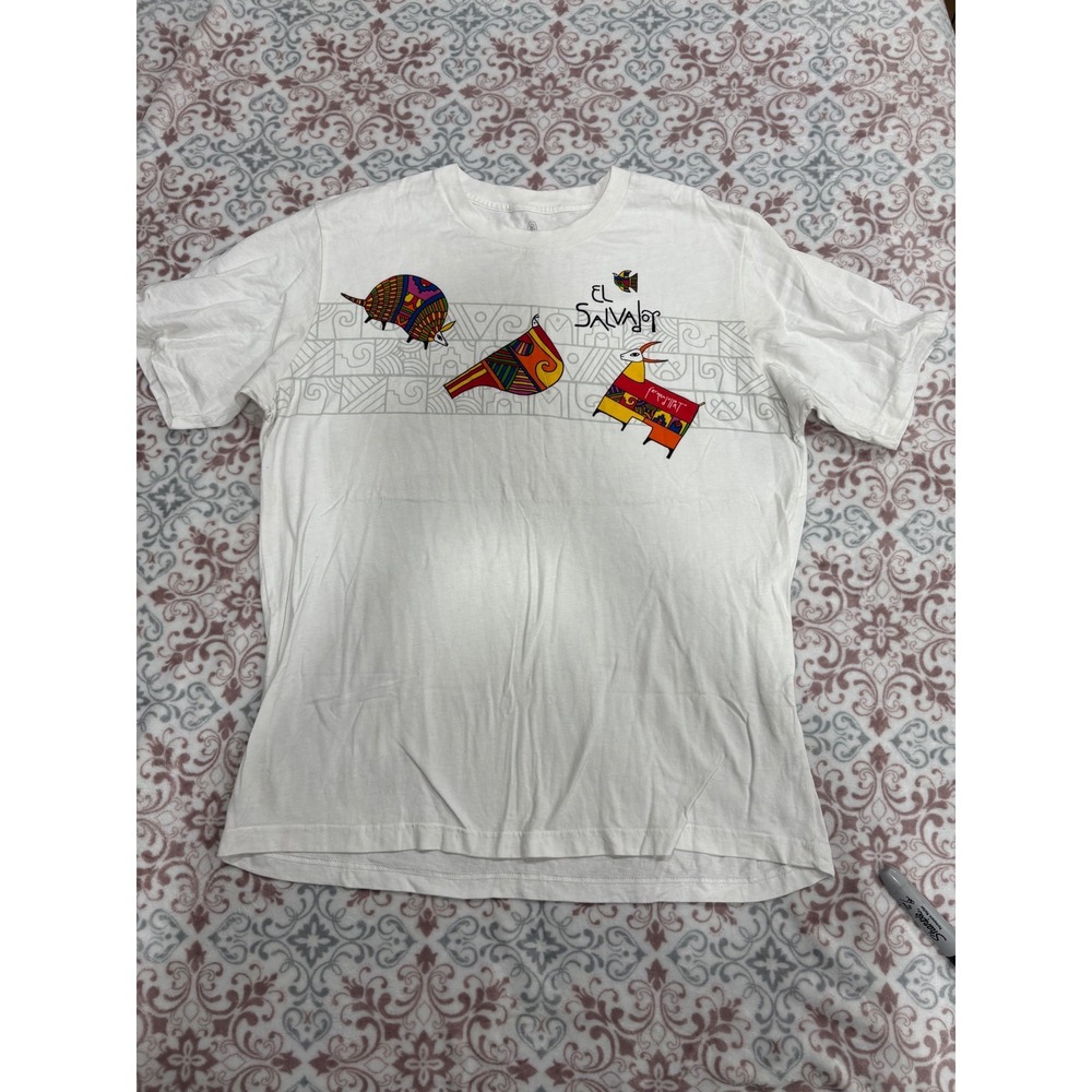 Fernando Llort St Jacks El Salvador Graphic T-Shirt Mens Large White Art Tee - Picture 1 of 6